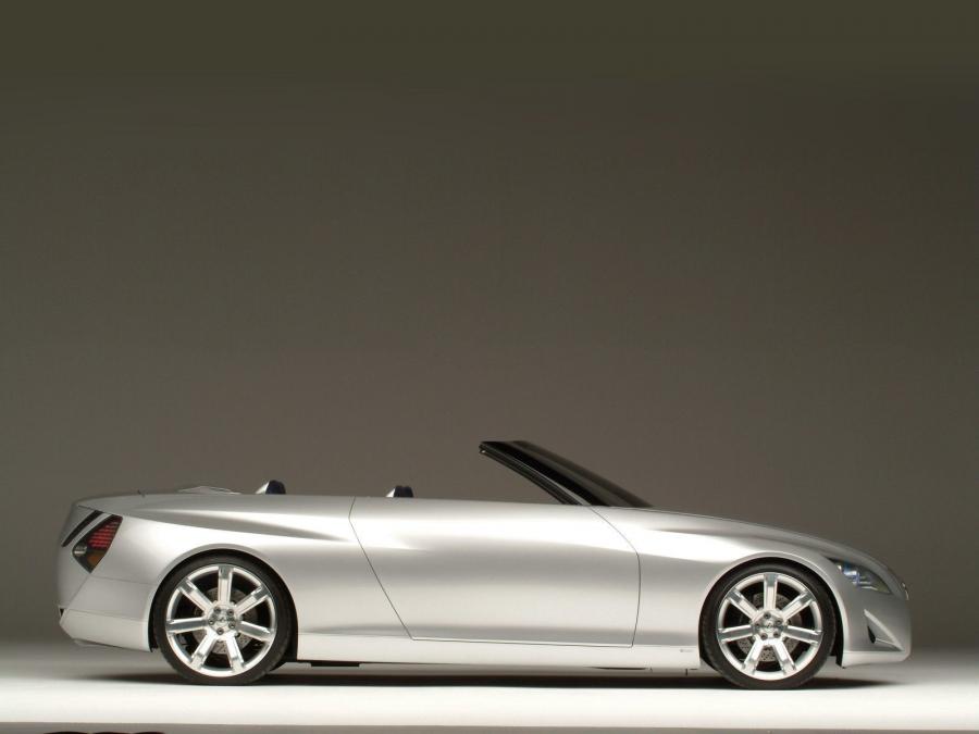  Lexus LF-C Concept 2004 года  (фото 50 из 112)